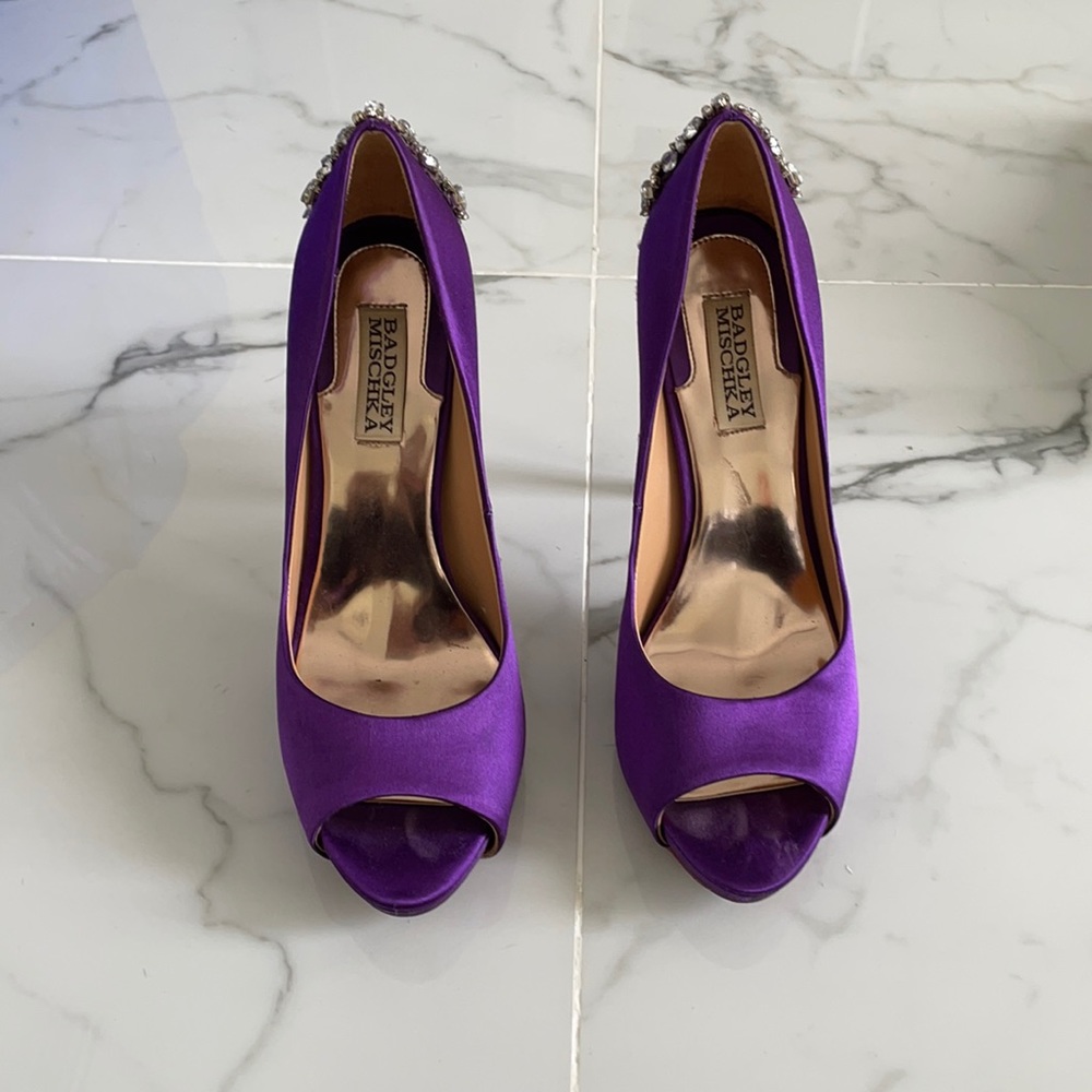 Badgley Mischka Purple Heels
